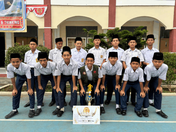 juara futsal smpit as syifa boarding school wanareja