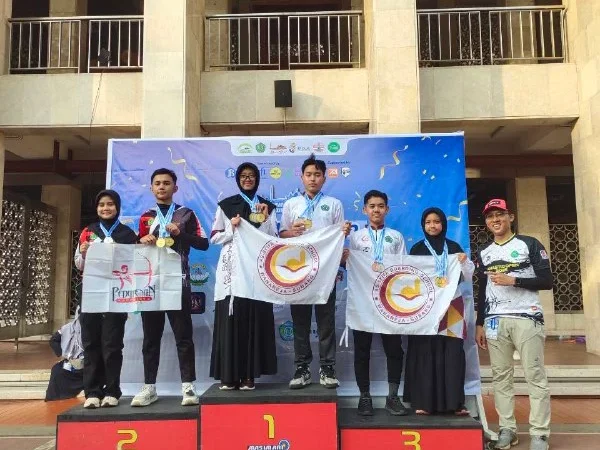 juara panahan smpit as syifa boarding school wanareja 3 1